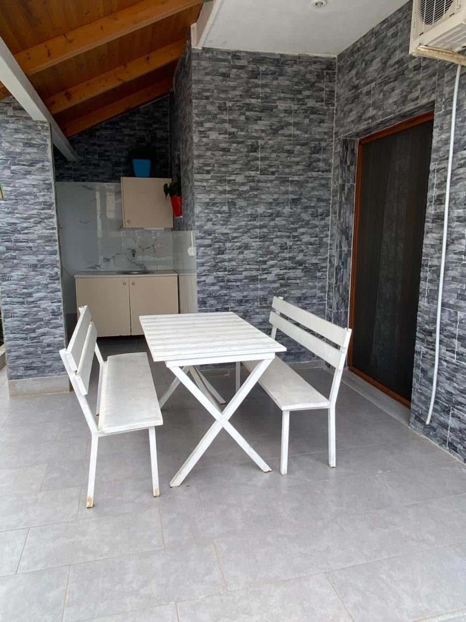 Vila Avni Likometi Ksamil Quarto foto