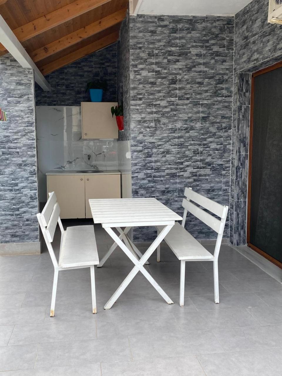 Vila Avni Likometi Ksamil Quarto foto