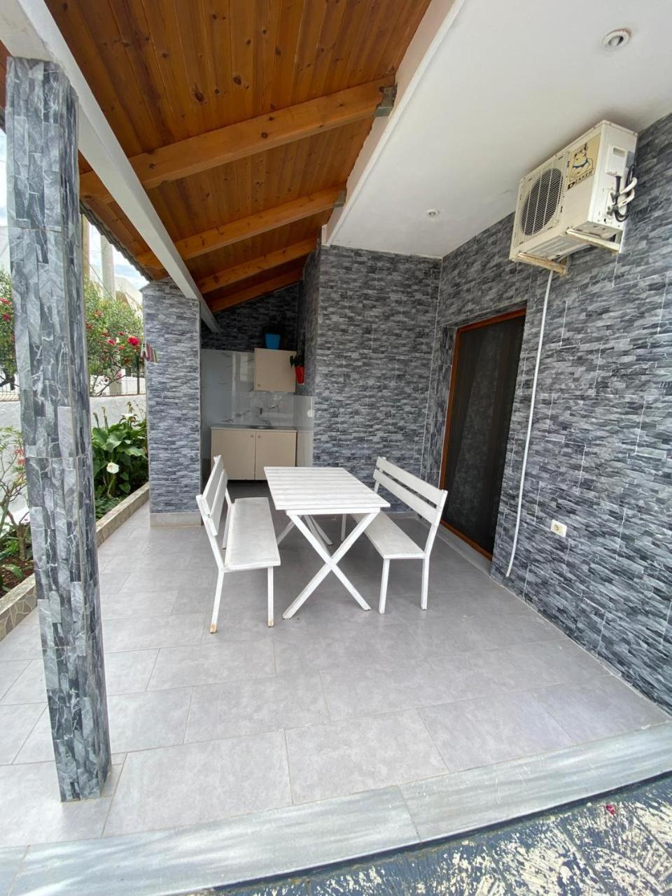 Vila Avni Likometi Ksamil Quarto foto