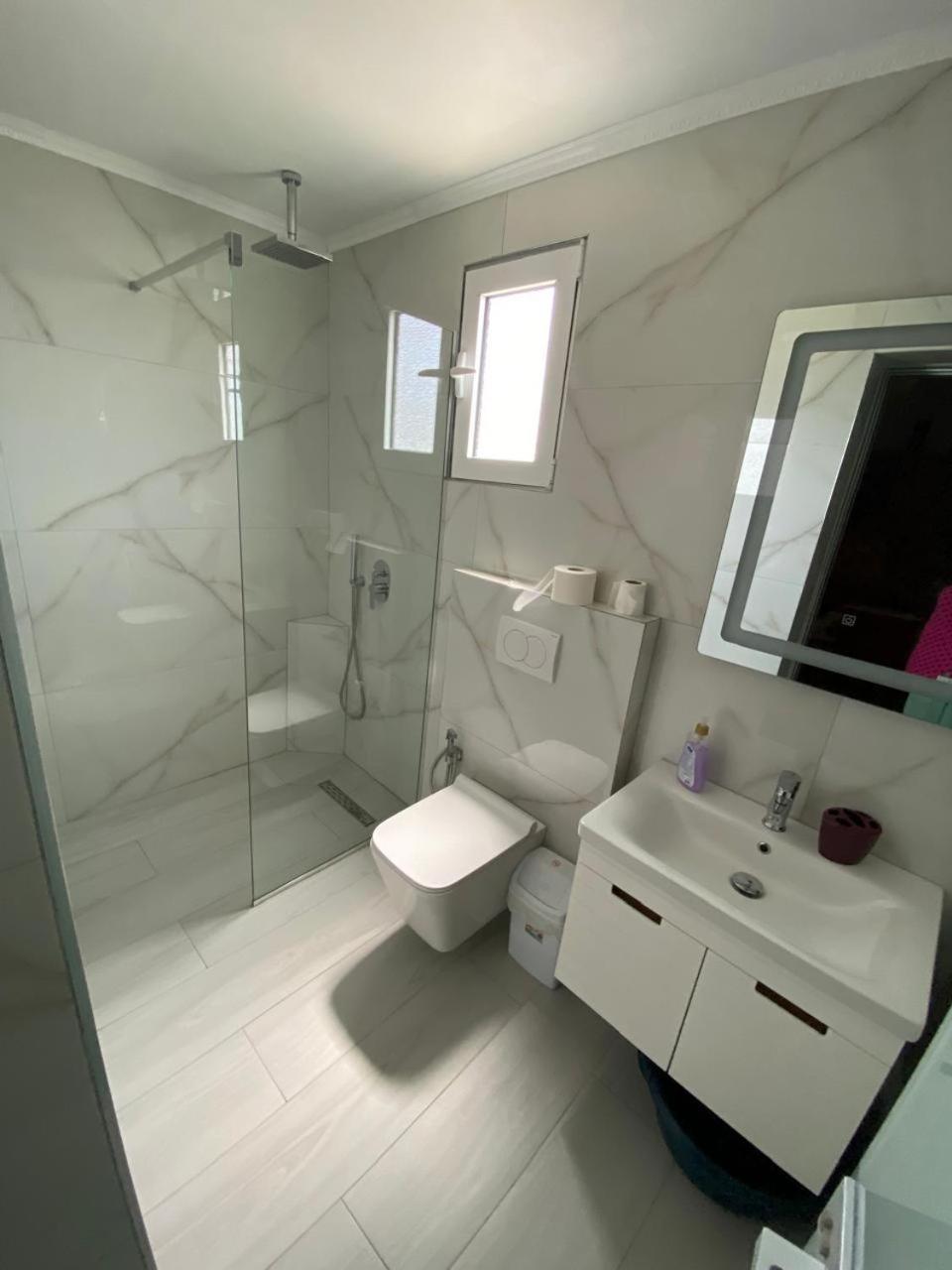 Vila Avni Likometi Ksamil Quarto foto